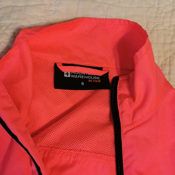 Lightweight jacket - Picture 2 of 2
